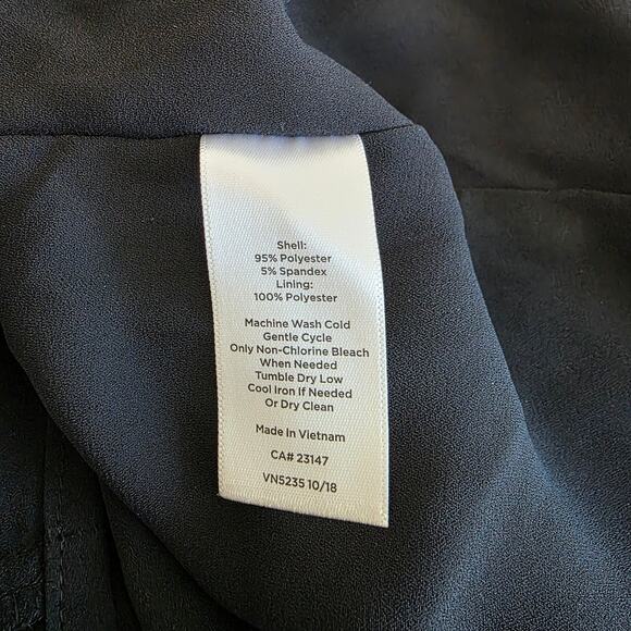 Talbots Pleated Wildflowers Midi Skirt sz 12 - Picture 9 of 9